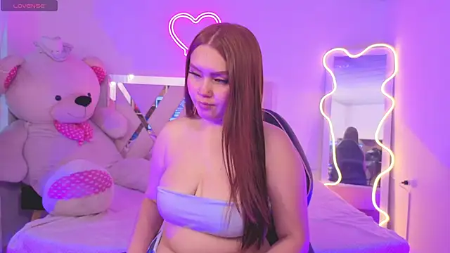 Snapshot of SABRIINA_TAY chatting on 27, 2, 2026 SABRIINA TAY online show from 27, 2, 2026