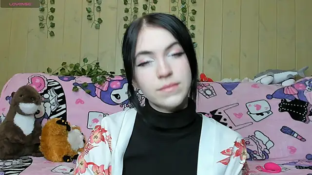 reze daisies online show from 22, 4, 2026