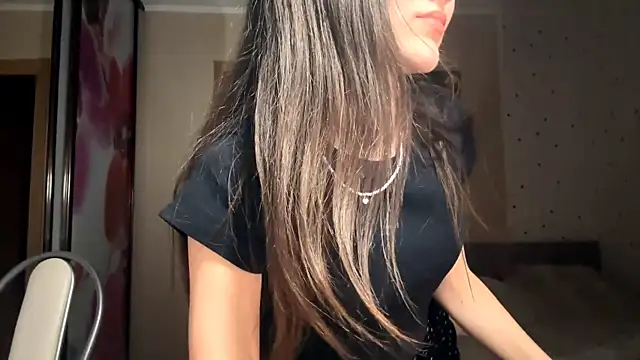 Snapshot of Kiaicatie chatting on 4, 2, 2026 Kiaicatie online show from 4, 2, 2026