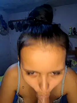 Snapshot of Daniela_Cruz_ chatting on 16, 2, 2026 Daniela Cruz online show from 16, 2, 2026