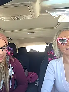 BeautifulFire23 online show from 9, 2, 2026