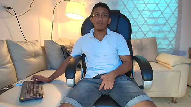 ricky spensar23cm  online show from 5, 4, 2026