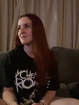 PoppySlut6999 online show from 9, 2, 2026