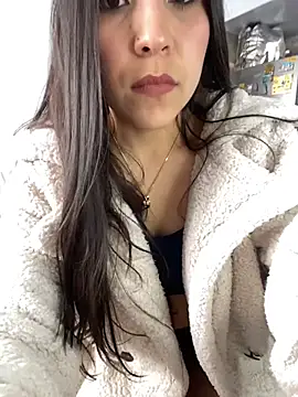 Mayka sex online show from 18, 2, 2026