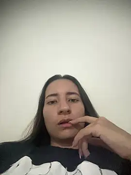 Snapshot of KatiaMillam chatting on 27, 5, 2026 KatiaMillam online show from 27, 5, 2026