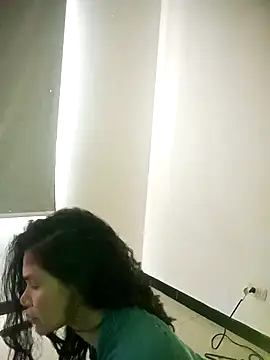  aish a online show from 15, 4, 2026