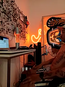 Snapshot of helloandi chatting on 31, 3, 2026 helloandi online show from 31, 3, 2026