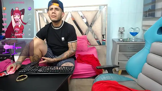 Snapshot of allison_max_tattoo chatting on 13, 2, 2026 allison max tattoo online show from 13, 2, 2026