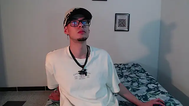 Snapshot of Vlad__night chatting on 25, 2, 2026 Vlad night online show from 25, 2, 2026