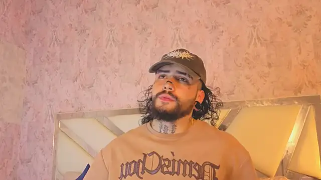 Benny and Mark online show from 8, 4, 2026