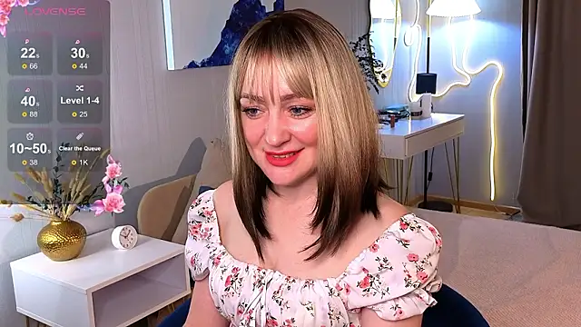 Snapshot of Oliiviaa_ chatting on 18, 2, 2026 Oliiviaa online show from 18, 2, 2026