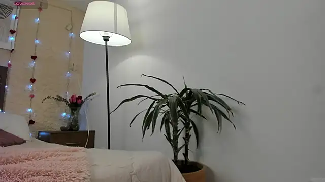 Snapshot of SalomeStorm_ chatting on 24, 2, 2026 SalomeStorm online show from 24, 2, 2026