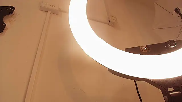 cristina aznar1 online show from 12, 4, 2026