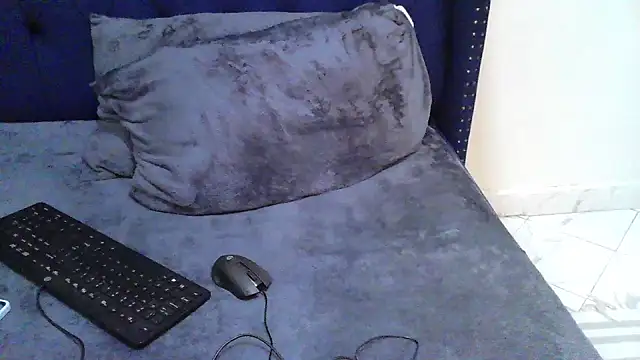 Lapricony online show from 5, 4, 2026