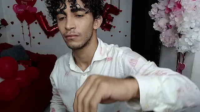 Snapshot of Caius_fox chatting on 14, 2, 2026 Caius fox online show from 14, 2, 2026