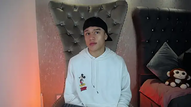 Dominik Souza online show from 25, 3, 2026