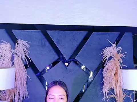 KylieWhitee online show from 19, 2, 2026