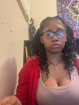 Snapshot of Ebonythroat777 chatting on 14, 2, 2026 Ebonythroat777 online show from 14, 2, 2026