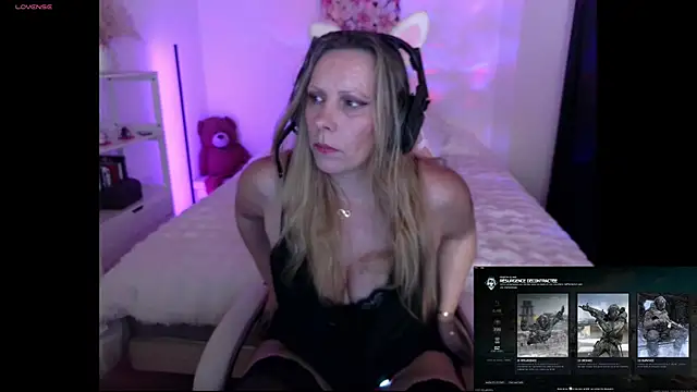 Snapshot of ArchangelTheFrancaise chatting on 8, 4, 2026 ArchangelTheFrancaise online show from 8, 4, 2026