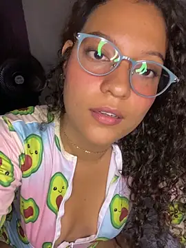 CristalXO online show from 5, 4, 2026