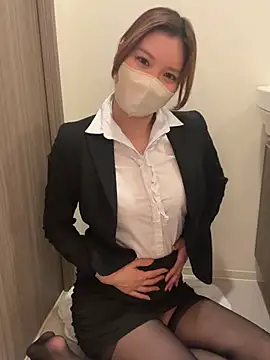  3 mNm 3  online show from 9, 3, 2026