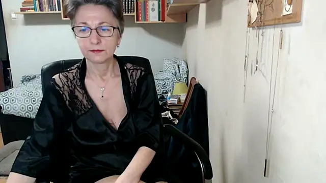 katemodel online show from 12, 9, 2025