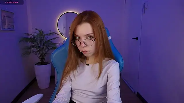 Snapshot of PinkAn8el chatting on 25, 2, 2026 PinkAn8el online show from 25, 2, 2026