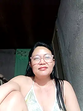 Snapshot of hotpinay_45 chatting on 13, 2, 2026 hotpinay 45 online show from 13, 2, 2026