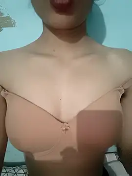 alisha khan1 online show from 9, 3, 2026