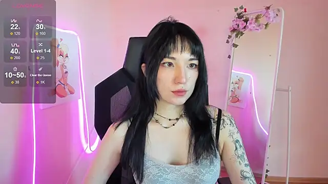 Snapshot of AliceeinWonderlanddd chatting on 15, 6, 2026 AliceeinWonderlanddd online show from 15, 6, 2026