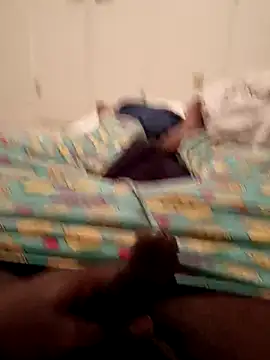 Snapshot of Droski21 chatting on 4, 3, 2026 Droski21 online show from 4, 3, 2026