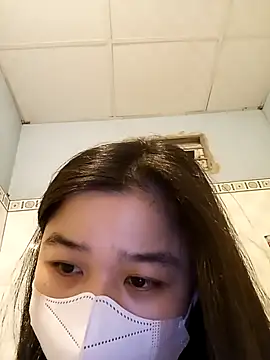 Daisy-lusia2026 online show from 15, 4, 2026