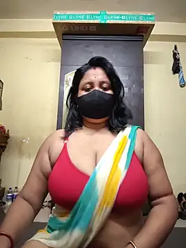 Snapshot of Curvy_Trisha chatting on 16, 6, 2026 Curvy Trisha online show from 16, 6, 2026