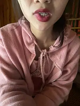 Snapshot of uyensexy chatting on 23, 2, 2026 uyensexy online show from 23, 2, 2026