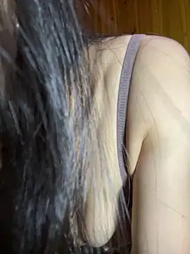 uyensexy online show from 20, 4, 2026