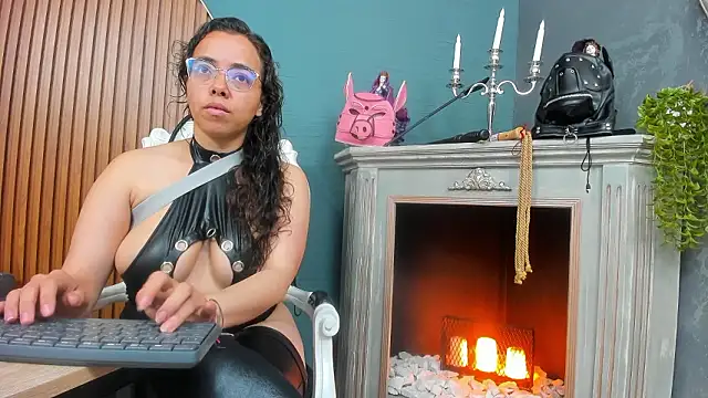 Snapshot of barbara_leython chatting on 10, 2, 2026 barbara leython online show from 10, 2, 2026