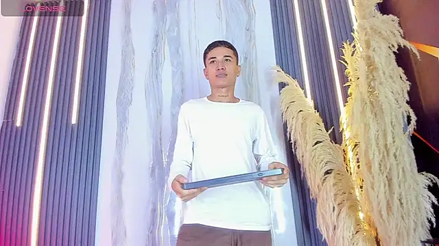 Snapshot of Matheus_Ic chatting on 4, 2, 2026 Matheus Ic online show from 4, 2, 2026