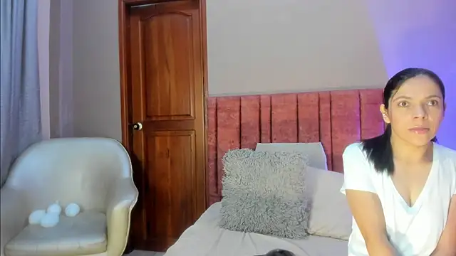 Snapshot of AnnaBroooks chatting on 28, 2, 2026 AnnaBroooks online show from 28, 2, 2026