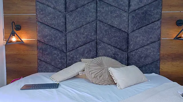 Snapshot of AnnieRouse__ chatting on 4, 2, 2026 AnnieRouse online show from 4, 2, 2026