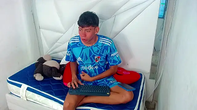 Liarr  online show from 13, 4, 2026