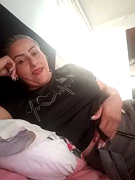 Snapshot of maynor_1998 chatting on 10, 2, 2026 maynor 1998 online show from 10, 2, 2026