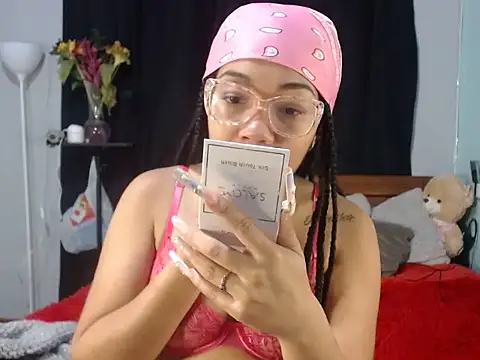 Sexy Supermomm online show from 19, 3, 2026