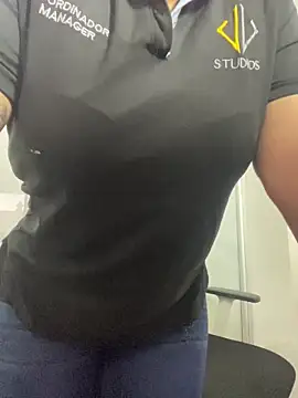 Snapshot of Nahomy_Benett chatting on 22, 2, 2026 Nahomy Benett online show from 22, 2, 2026