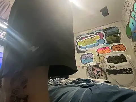 Snapshot of gothboiplzty chatting on 4, 7, 2026 gothboiplzty online show from 4, 7, 2026