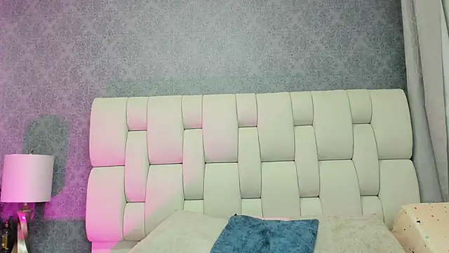 Snapshot of luz-miiaa chatting on 2, 2, 2026 luz-miiaa online show from 2, 2, 2026