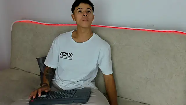  Alex Colton online show from 6, 7, 2026