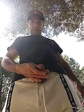 yoahotpetrafiery online show from 13, 4, 2026