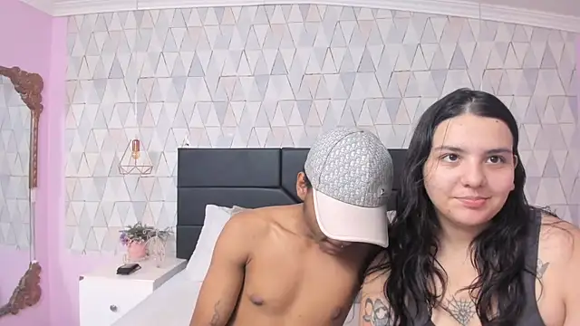 dafne and erick  online show from 2, 7, 2026