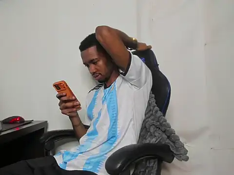 Kofi exotic 2 online show from 7, 6, 2026