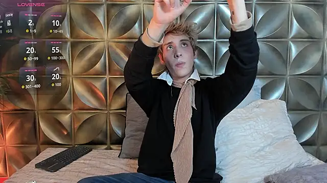 Snapshot of DannyParker_ chatting on 7, 3, 2026 DannyParker online show from 7, 3, 2026